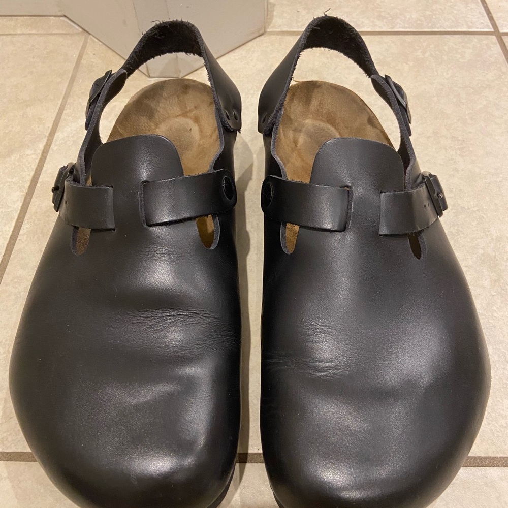 Birkenstock Men's Boston Black Leather Clog Sandals